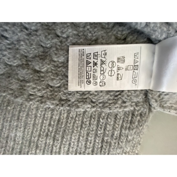 Banana Republic Italian Wool Alpaca Sweater Gray Knit Star Stitch Pullover Sz M - Picture 8 of 8